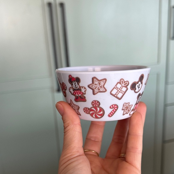 Disney Red and White Mickey Mouse Holiday Bowls - Picture 4 of 4